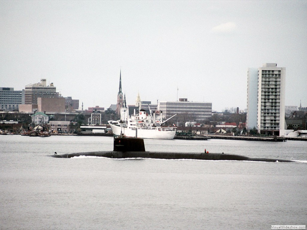 USS Kamehameha (SSBN-642) Charleston, SC, 1984.