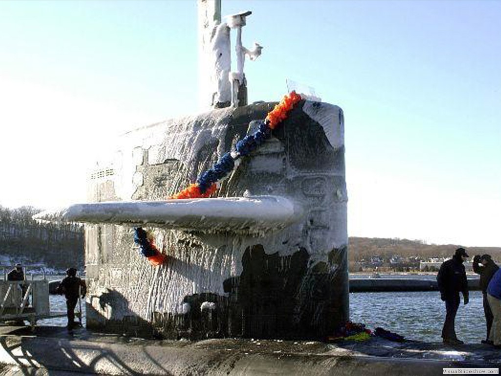 USS Memphis (SSN-691) 2004.