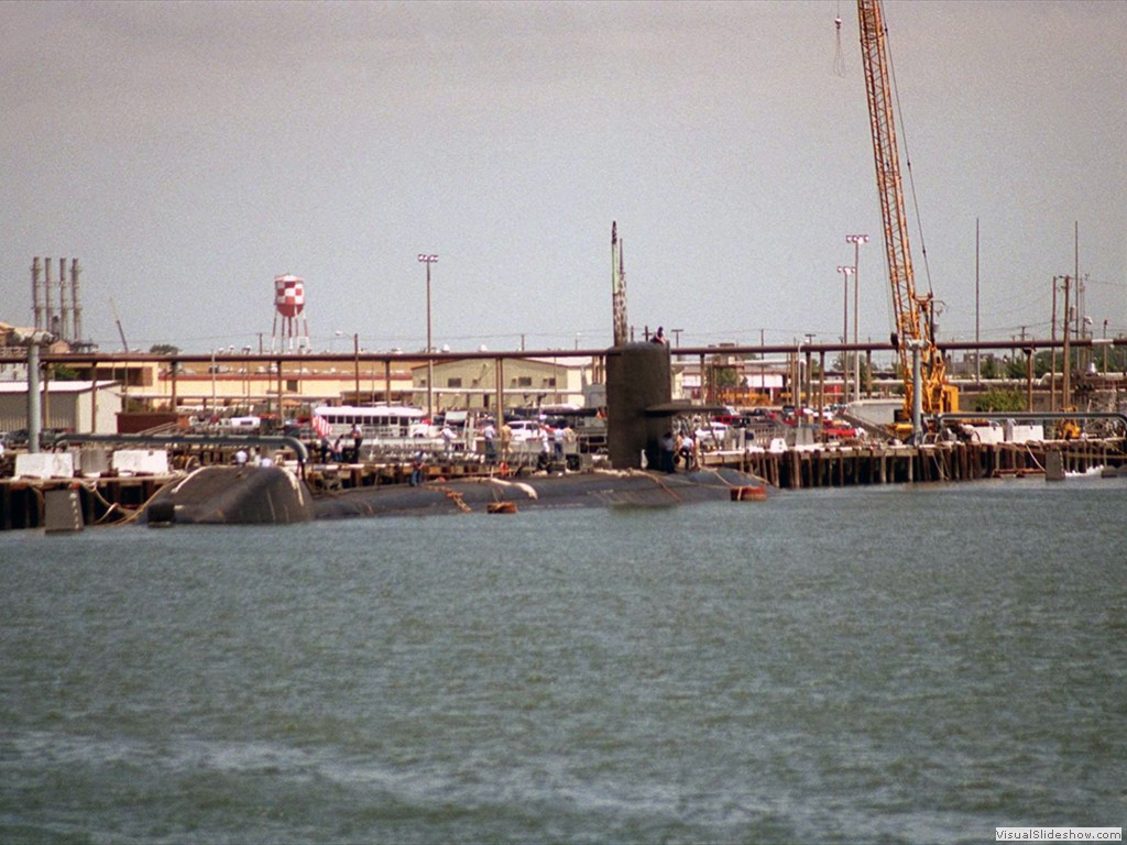 USS Narwhal (SSN-671)